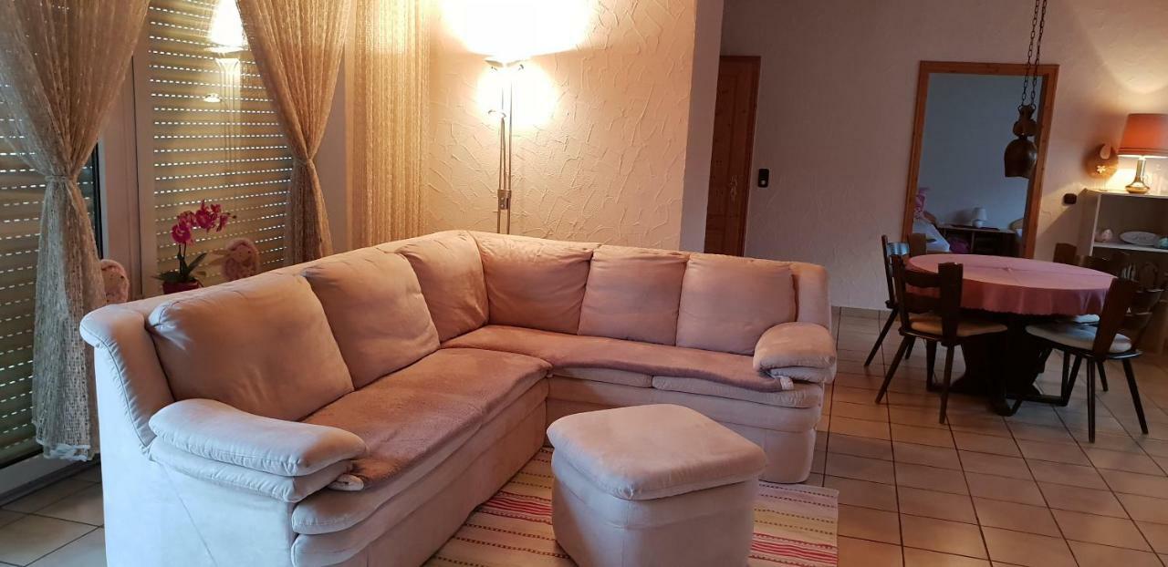 Ferienwohnung Weingut Leis 웨스트리크윈켈 외부 사진