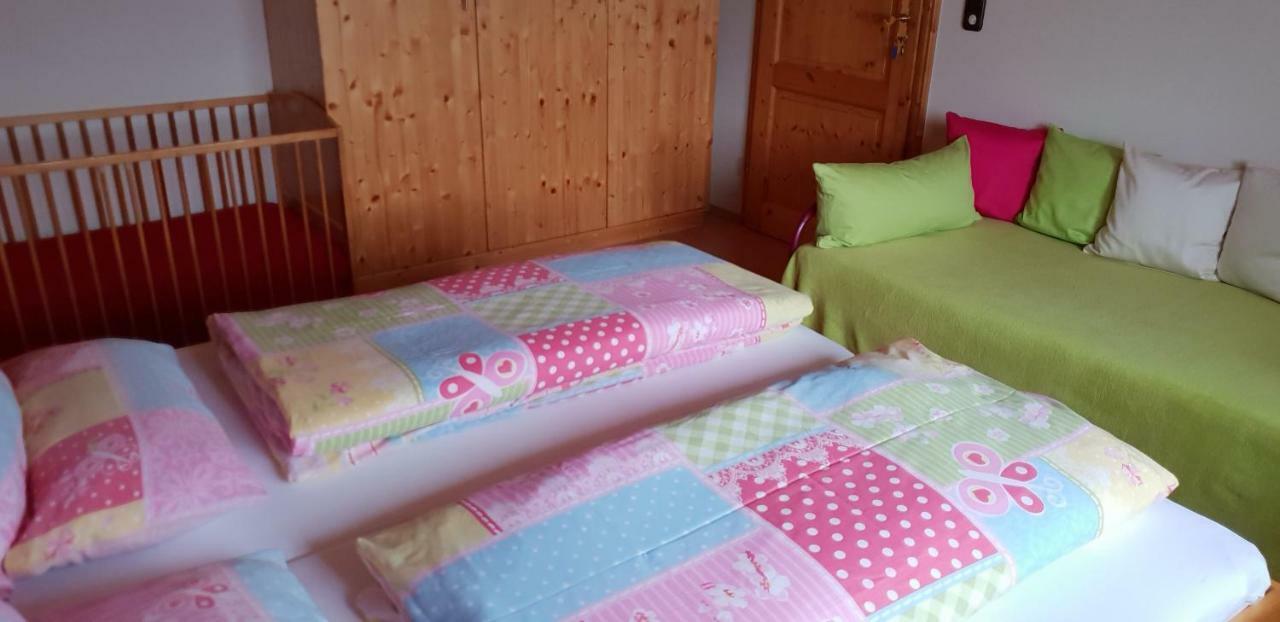 Ferienwohnung Weingut Leis 웨스트리크윈켈 외부 사진